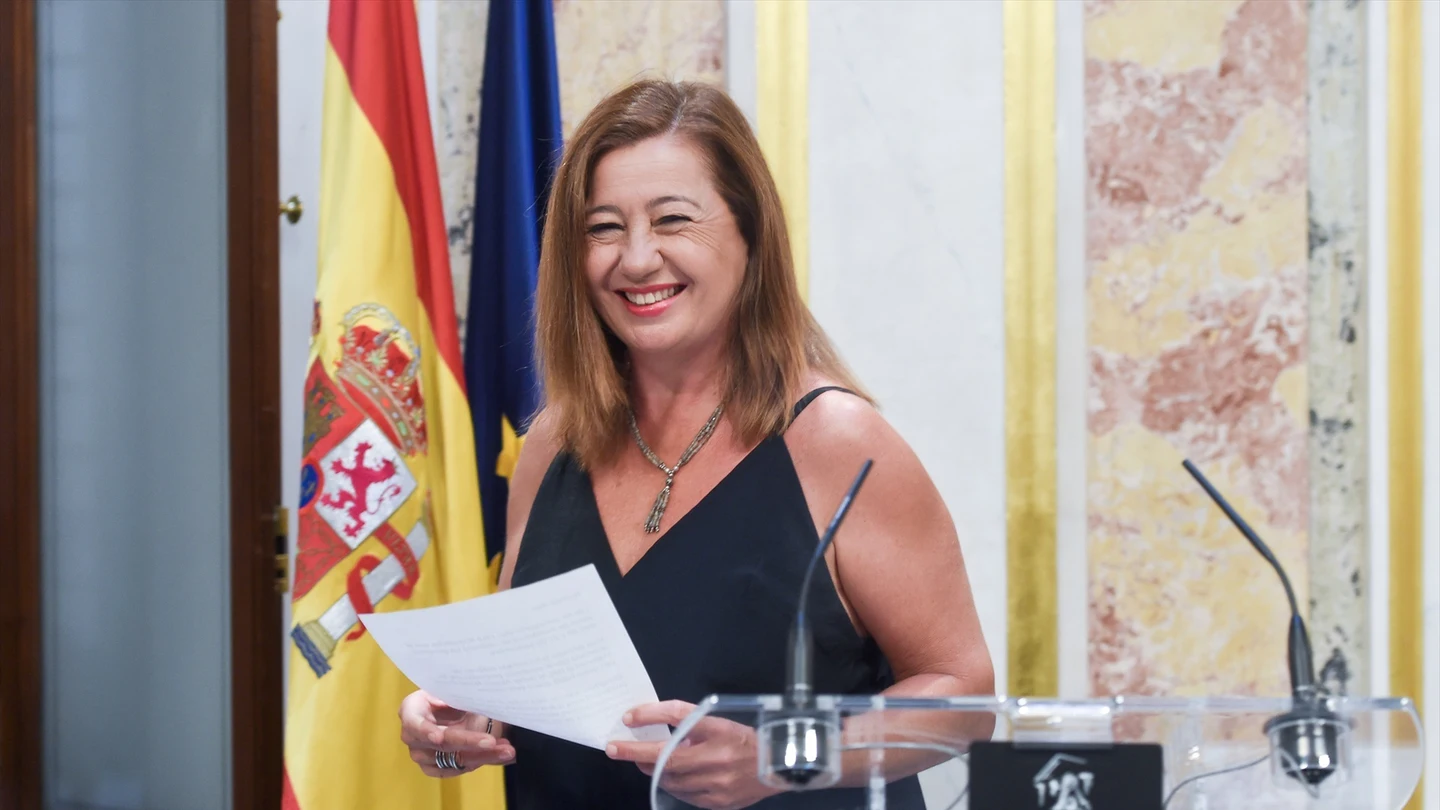 Armengol fija el debate de investidura de Feijóo para los días 26 y 27 de septiembre Armengol fija el debate de investidura de Feijóo para los días 26 y 27 de septiembre