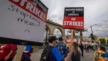 Una de las manifestaciones del sindicato de guionistas en Hollywood, que arrancó el pasado mes de mayo