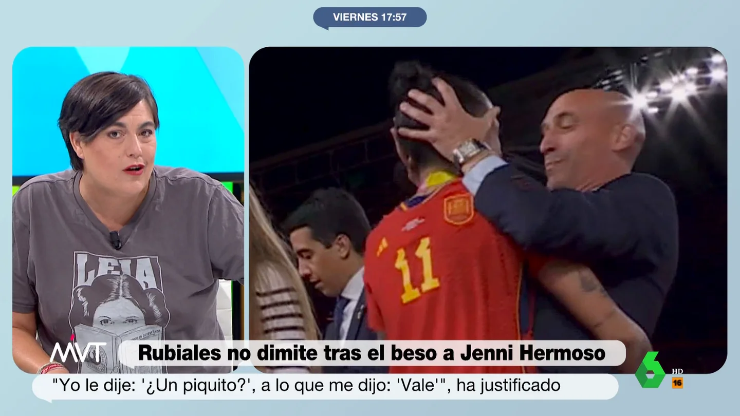 Loreto Ochado responde a Luis Rubiales: "Es lo más bochornoso, asqueroso y vomitivo que he visto en mi carrera" Loreto Ochado responde a Luis Rubiales: "Es lo más bochornoso, asqueroso y vomitivo que he visto en mi carrera"