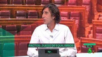 Benjamín Prado: "Vox no cree en las autonomías, pero Santiago Abascal ya ha cobrado de dos"