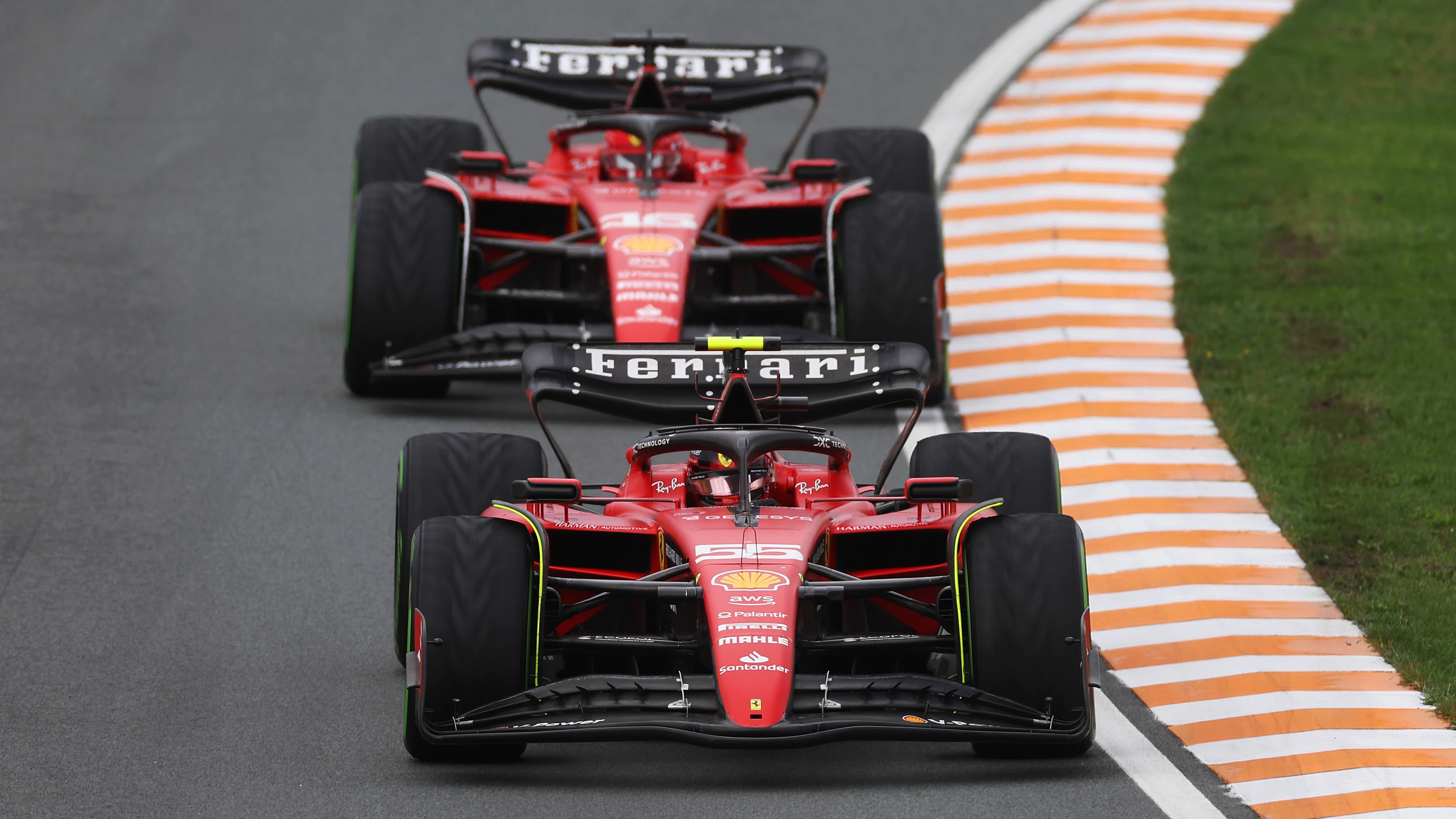 Carlos Sainz y Charles Leclerc