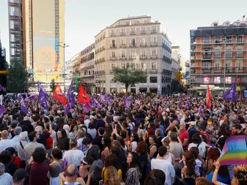 Más de un millar de asistentes a la concentración feminista en Madrid en apoyo de Jenni Hermoso