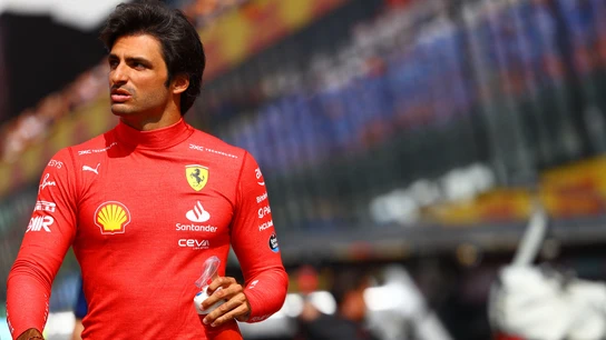Carlos Sainz lapida a Ferrari "El podio me ha durado un segundo y mira que lo he intentado" Carlos Sainz lapida a Ferrari "El podio me ha durado un segundo y mira que lo he intentado"