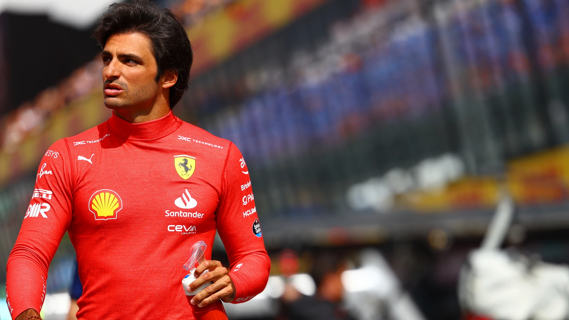 Carlos Sainz lapida a Ferrari &quot;El podio me ha durado un segundo y mira que lo he intentado&quot;