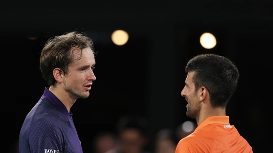Daniil Medvedev y Novak Djokovic Daniil Medvedev y Novak Djokovic