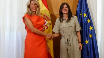 Yolanda Díaz (Sumar) se reúne con Amanda gutiérrez, presidenta del sindicato mayoritario del fútbol femeninono, FUTPRO