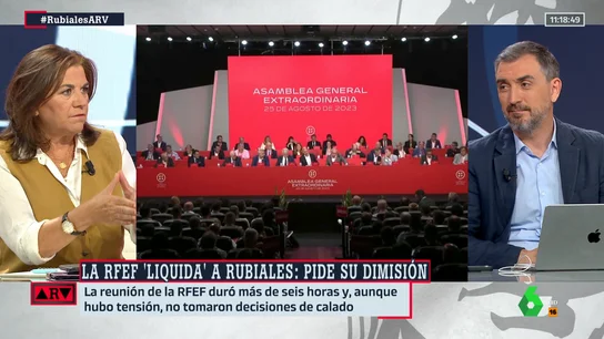 Lucía Méndez, sobre la RFEF: "Toda esa gente le debe su puesto a Rubiales" Lucía Méndez, sobre la RFEF: "Toda esa gente le debe su puesto a Rubiales"