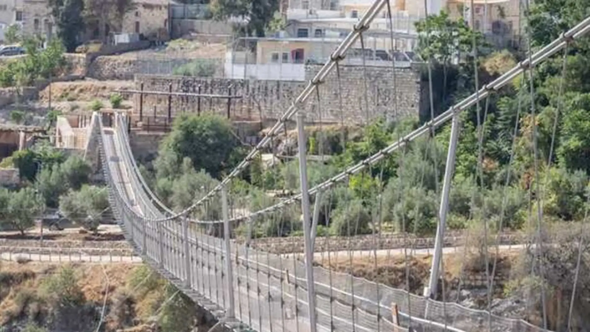 Puente colgante. Jerusalén