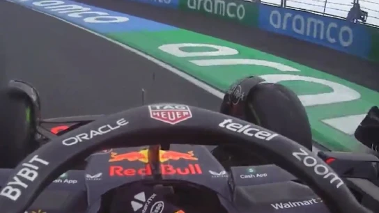 Max Verstappen en la curva 3 de Zandvoort Max Verstappen en la curva 3 de Zandvoort