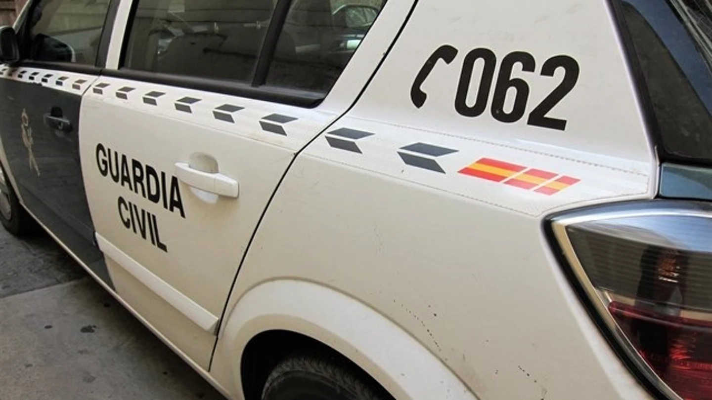Hallan perros y gatos muertos en un criadero en Oza-Cesuras (A Coruña) Hallan perros y gatos muertos en un criadero en Oza-Cesuras (A Coruña)