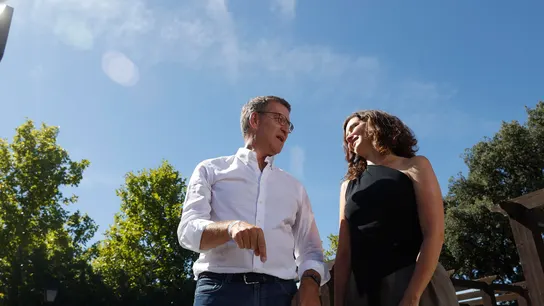 Isabel Díaz Ayuso y Alberto Núñez Feijóo en la apertura del curso político del PP de Madrid. Isabel Díaz Ayuso y Alberto Núñez Feijóo en la apertura del curso político del PP de Madrid.