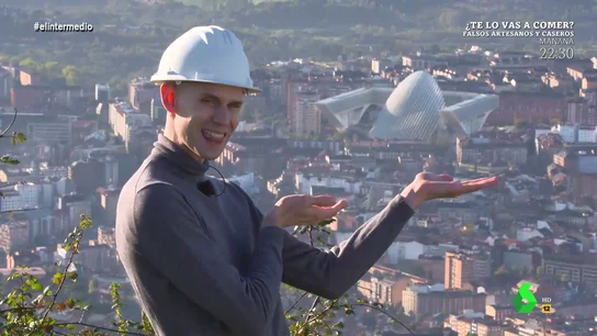 Así es 'El centollo', el 'pormishuevismo' de Calatrava en Oviedo: "Bonito no es, pero sí muy caro, como el marisco" Así es 'El centollo', el 'pormishuevismo' de Calatrava en Oviedo: "Bonito no es, pero sí muy caro, como el marisco"