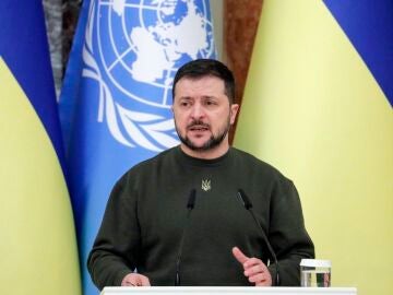Zelenski, sobre la contraofensiva: "Digan lo que digan, estamos avanzando"