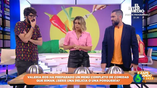 Las caras de asco de Dani Mateo y Quique Peinado al probar el menú de Valeria Ros Las caras de asco de Dani Mateo y Quique Peinado al probar el menú de Valeria Ros