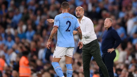 Pep Guardiola y Kyle Walker Pep Guardiola y Kyle Walker
