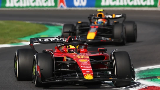 Charles Leclerc y Sergio Pérez Charles Leclerc y Sergio Pérez