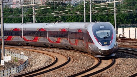 CR400FB. China.