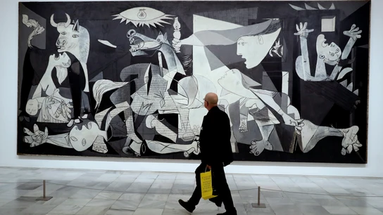 Imagen de archivo de la obra 'Guernica' de Picasso en el Reina Sofía. Imagen de archivo de la obra 'Guernica' de Picasso en el Reina Sofía.