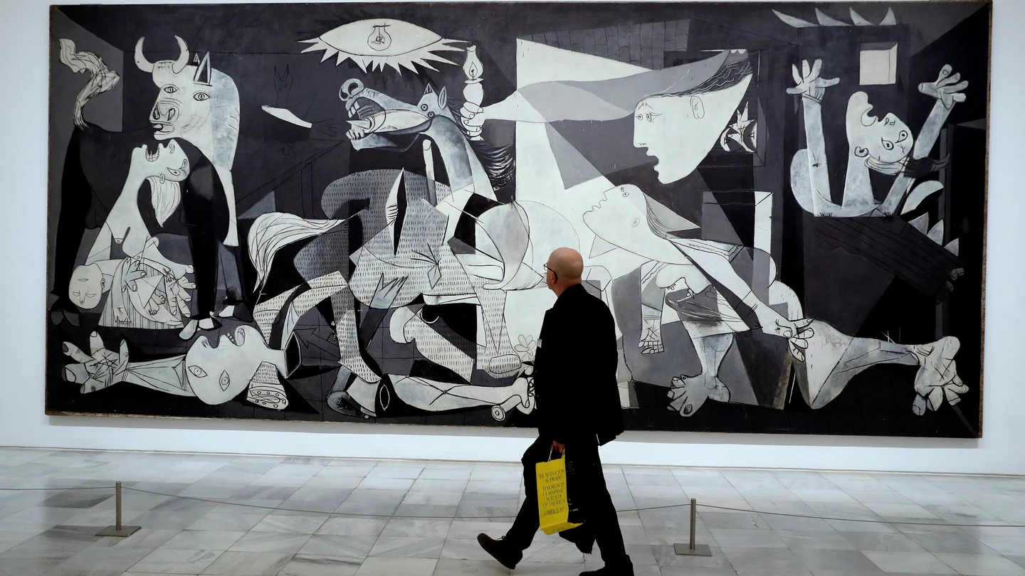 Imagen de archivo de la obra 'Guernica' de Picasso en el Reina Sofía. Imagen de archivo de la obra 'Guernica' de Picasso en el Reina Sofía.
