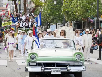 Desfile del Día de América en Asturias Desfile del Día de América en Asturias
