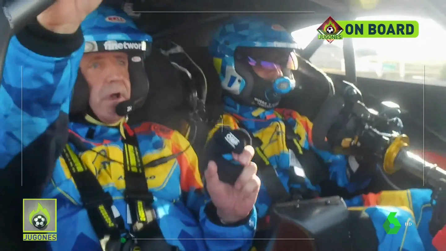 El "miedo" de Pedrerol con Fernando Alonso a 280 km/h: "Fernando, por favor..." El "miedo" de Pedrerol con Fernando Alonso a 280 km/h: "Fernando, por favor..."