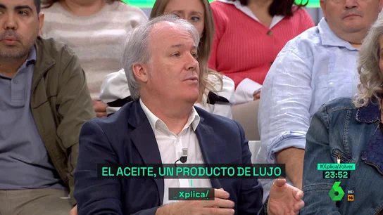 La OCU denuncia "una clara especulación con el aceite de oliva" que supera los 9 euros en algunas marcas La OCU denuncia "una clara especulación con el aceite de oliva" que supera los 9 euros en algunas marcas