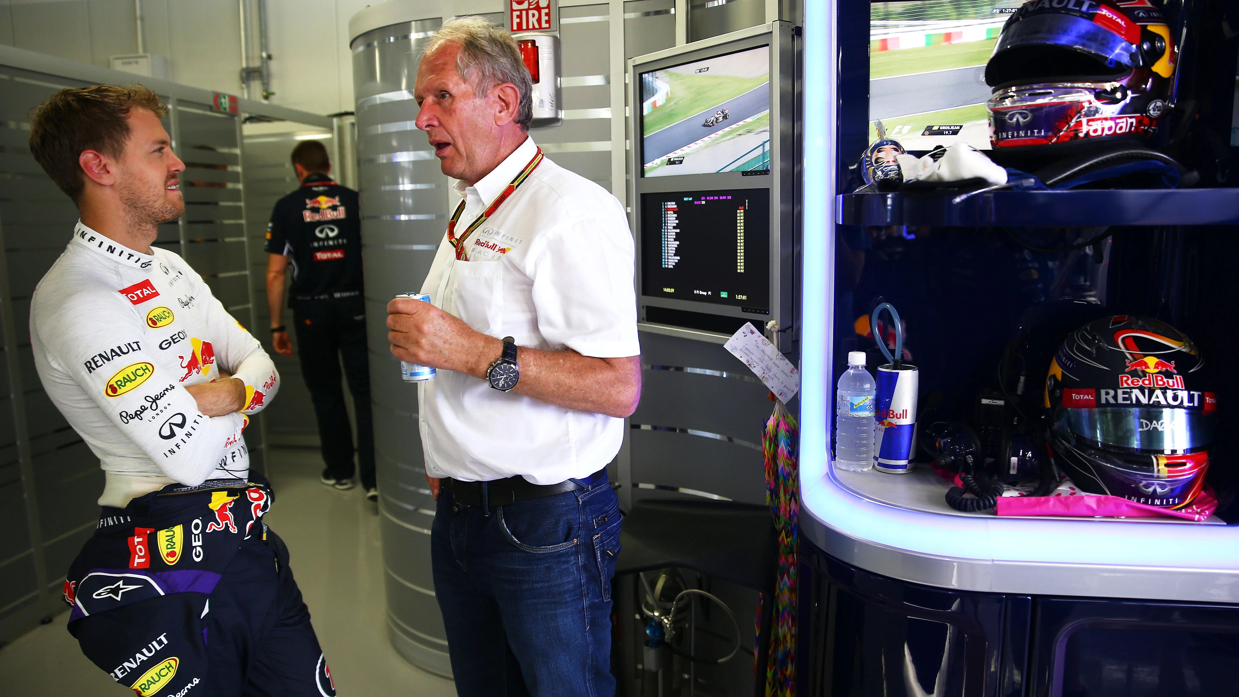 Sebastian Vettel y Helmut Marko