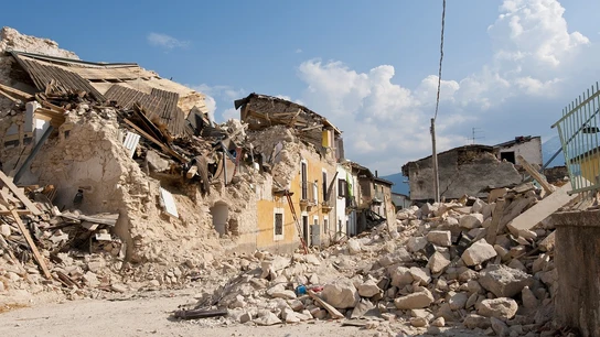 Patentan un dispositivo que aumenta la seguridad de los edificios frente a terremotos Patentan un dispositivo que aumenta la seguridad de los edificios frente a terremotos