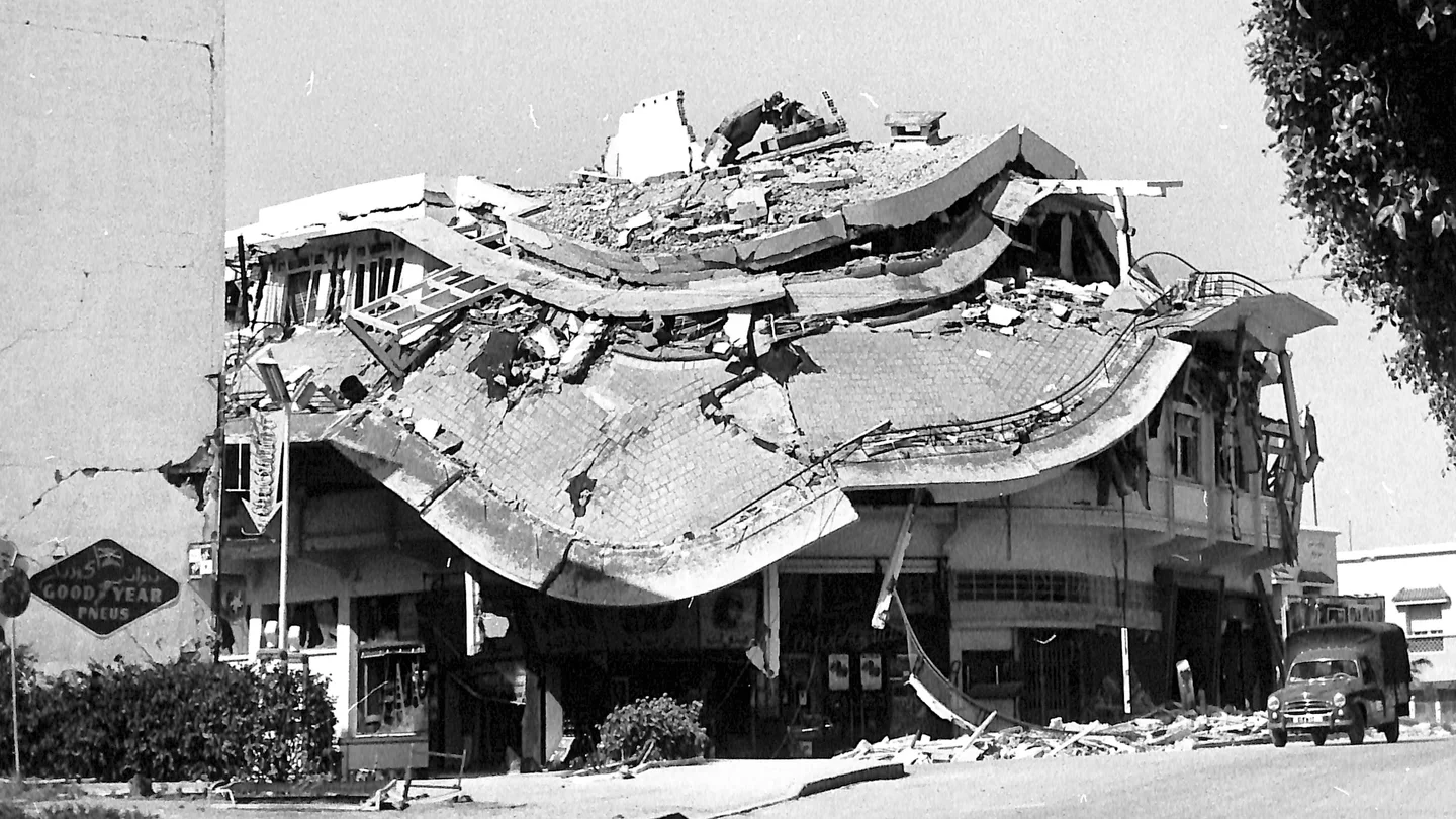 El terremoto de Marruecos de 1960 destrozó la mayor parte de los edificios de Agadir El terremoto de Marruecos de 1960 destrozó la mayor parte de los edificios de Agadir