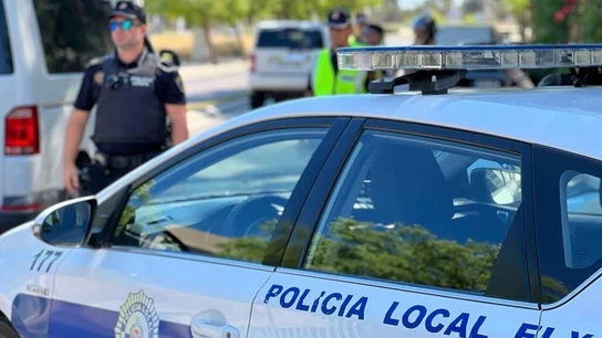 Detenido por propinar dos puñetazos en la cabeza y dejar inconsciente a su pareja en Elche Detenido por propinar dos puñetazos en la cabeza y dejar inconsciente a su pareja en Elche