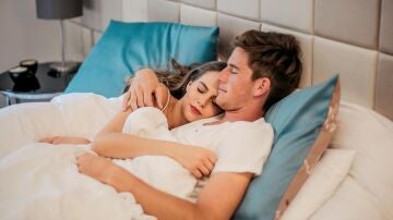 Dormir en pareja