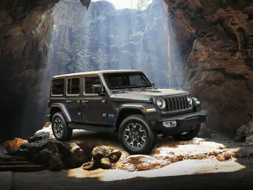 Jeep Wrangler 2024: sutil actualización con el acento en la digitalización Jeep Wrangler 2024: sutil actualización con el acento en la digitalización