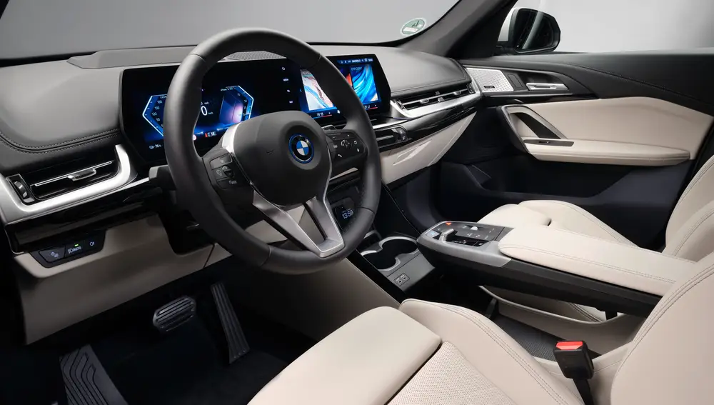 Interior del BMW iX1 eDrive20