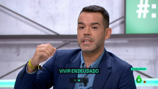 Camarero explica cómo detectar que tenemos una tarjeta revolving: "Miren la cuota siempre constante." Camarero explica cómo detectar que tenemos una tarjeta revolving: "Miren la cuota siempre constante."