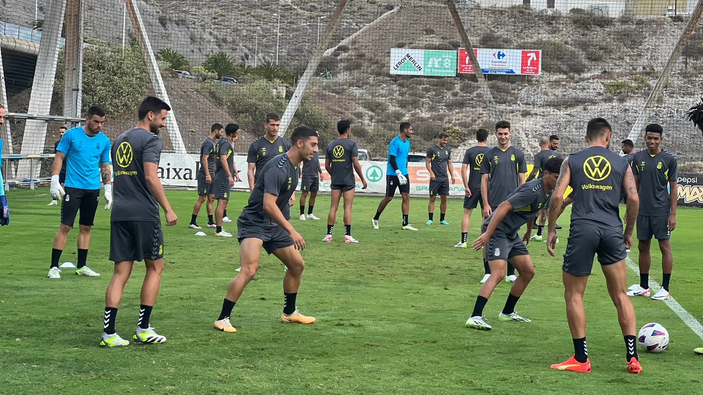 Entrenamiento de la UD Las Palmas Entrenamiento de la UD Las Palmas