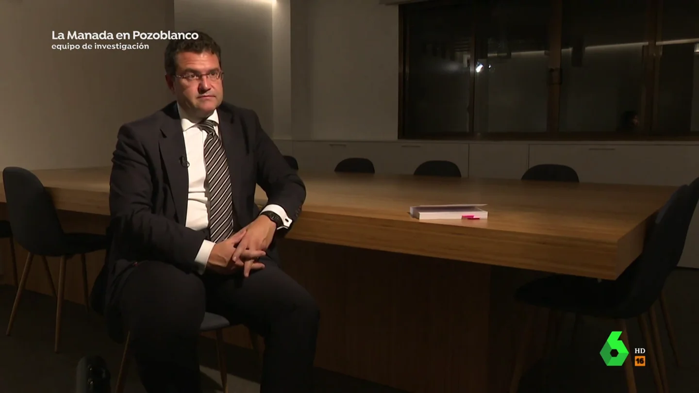 Carlos Aránguez, exfiscal, tajante sobre 'La Manada': "Me sorprende que no se les haya acusado de formar un grupo criminal" Carlos Aránguez, exfiscal, tajante sobre 'La Manada': "Me sorprende que no se les haya acusado de formar un grupo criminal"