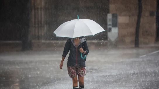 Una DANA dejará esta semana "fuertes y persistentes" lluvias a partir del martes Una DANA dejará esta semana "fuertes y persistentes" lluvias a partir del martes