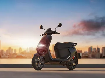 La nueva Segway E300SE y su aceleración de vértigo La nueva Segway E300SE y su aceleración de vértigo