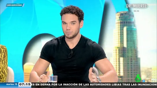 Hans Arús denuncia que le quisieron prohibir la entrada al Camp Nou por llevar una camiseta del Betis puesta Hans Arús denuncia que le quisieron prohibir la entrada al Camp Nou por llevar una camiseta del Betis puesta