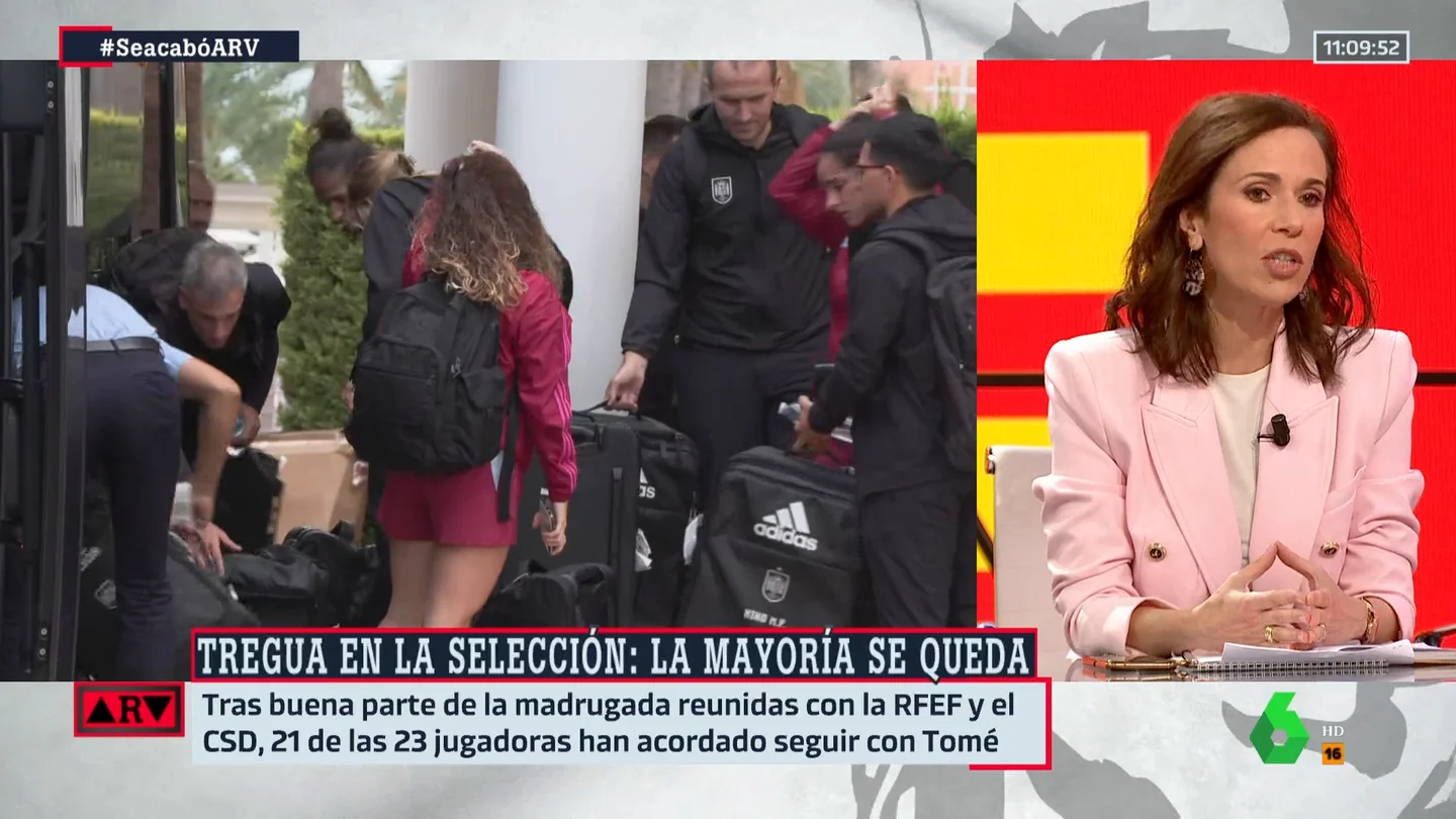 La reflexión de Ángeles Caballero sobre la indignación de las campeonas: "Desde pequeñas han sido menospreciadas por querer jugar al fútbol" La reflexión de Ángeles Caballero sobre la indignación de las campeonas: "Desde pequeñas han sido menospreciadas por querer jugar al fútbol"