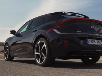 KIA EV6 GT KIA EV6 GT