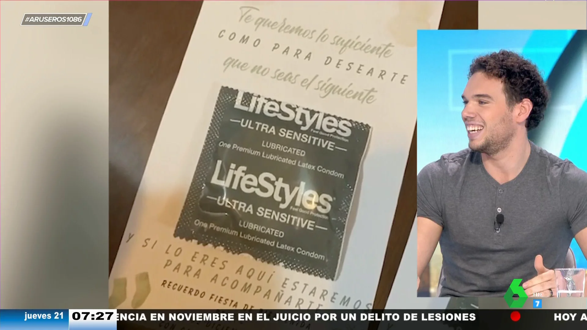 Regalan preservativos a los invitados de un baby shower: "Te queremos lo suficiente como para desearte que no seas el próximo"