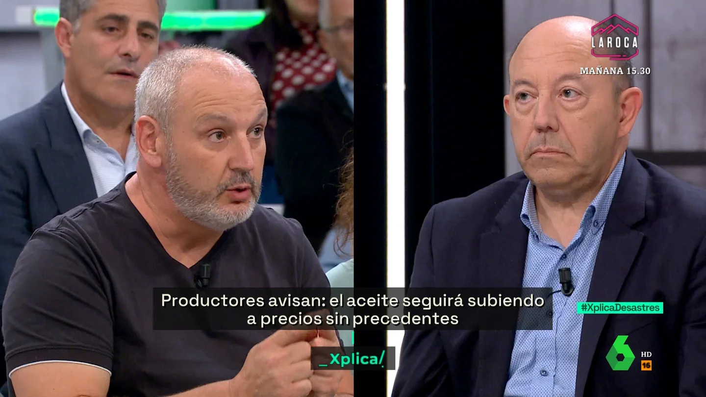 El análisis de un productor de aceite de oliva: "Los costes se incrementan un 300% y no podemos volver a tenerlo a cuatro euros" El análisis de un productor de aceite de oliva: "Los costes se incrementan un 300% y no podemos volver a tenerlo a cuatro euros"