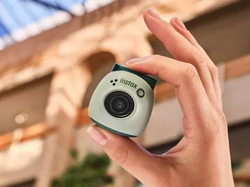 Fuji Instax Pal Fuji Instax Pal