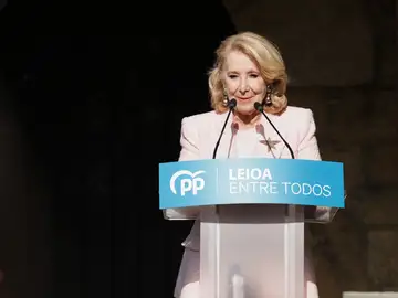 La expresidenta madrileña Esperanza Aguirre, durante un mitin el pasado mes de mayo