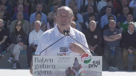 El PNV vincula su apoyo a un Gobierno con un debate territorial y con cumplir "compromisos firmados" El PNV vincula su apoyo a un Gobierno con un debate territorial y con cumplir "compromisos firmados"