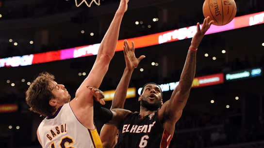 Pau Gasol y Lebron James Pau Gasol y Lebron James