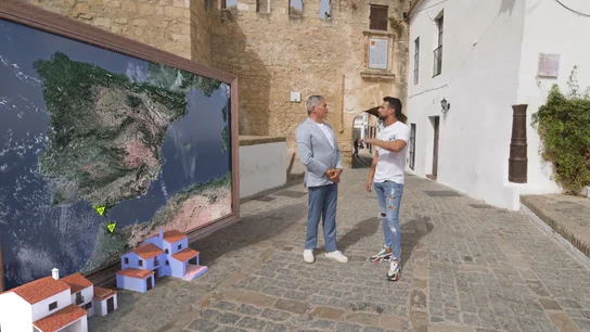 Jesús Castro cuenta la romántica leyenda que creó un nuevo Vejer de la Frontera en Marruecos: "Cambias una ciudad entera por amor" Jesús Castro cuenta la romántica leyenda que creó un nuevo Vejer de la Frontera en Marruecos: "Cambias una ciudad entera por amor"