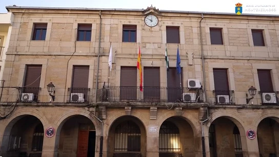 Imagen del Ayuntamiento de Montehermoso (Cáceres). Imagen del Ayuntamiento de Montehermoso (Cáceres).