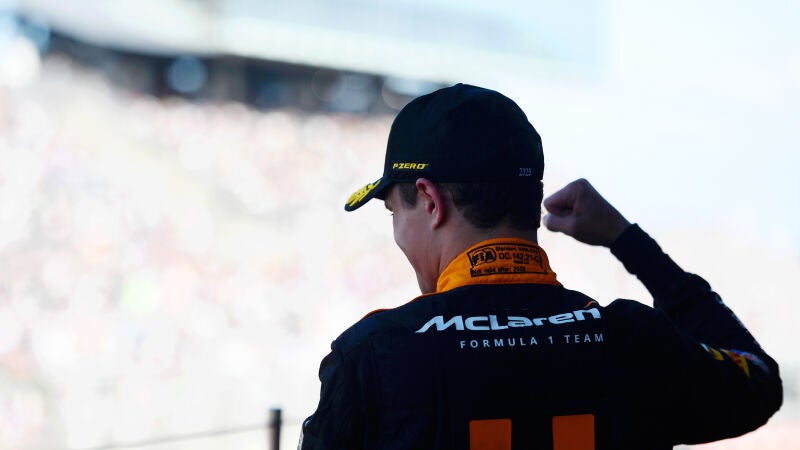 Lando Norris en el podio de Suzuka